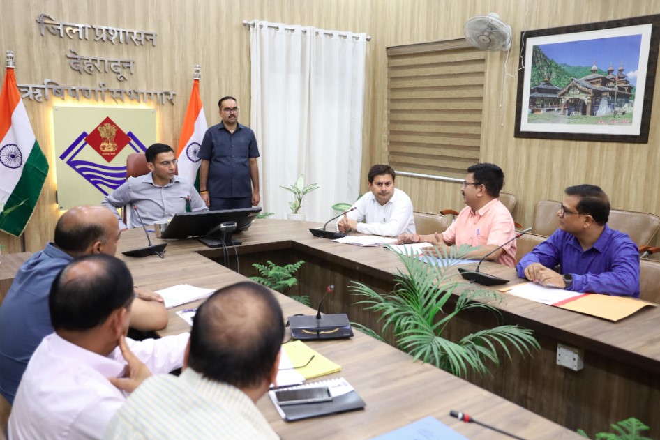 राज्य के विकास, सेवाओं और बुनियादी ढांचे के लिए राजस्व प्राप्ति जरूरी