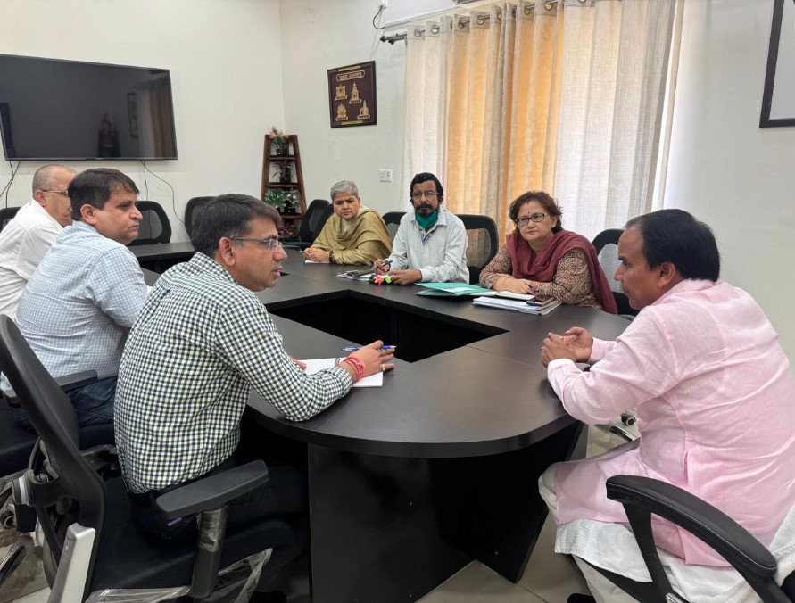 सहकारी बैंकों में खुलेंगे 10 लाख नए खाते- डॉ. धन सिंह रावत