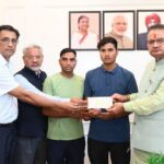 उपनल कर्मचारी कविता गुसाई के परिवार को मिली 1.5 लाख की त्वरित सहायता