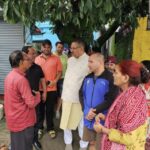 आगजनी की घटना की जानकारी पर पूनम देवी के घर पहुंचे कैबिनेट मंत्री गणेश जोशी, हरसम्भव मदद का दिया आश्वासन