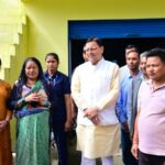 मुख्यमंत्री पुष्कर सिंह धामी ने गैरसैंण में लोगों से किया संवाद, क्षेत्रीय विकास पर मांगे सुझाव