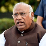 एसआईआर प्रक्रिया पर संसद में चर्चा की मांग तेज, खरगे ने उठाए पारदर्शिता पर सवाल