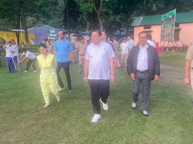 उत्तरकाशी में राहत एवं बचाव कार्यों की सीएम धामी ने की समीक्षा