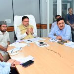 दूसरे दिन भी जिले में रहकर रेस्क्यू ऑपरेशन की निगरानी और निर्देशन में जुटे रहे सीएम धामी