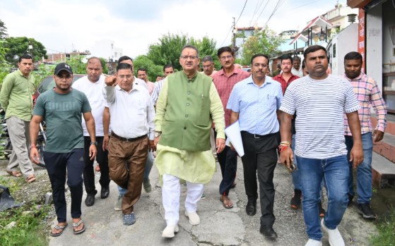 कैबिनेट मंत्री गणेश जोशी ने किया रिस्पना-बिंदाल एलिवेटेड परियोजना का निरीक्षण, प्रभावितों के हितों का दिलाया भरोसा