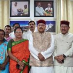 पंचायतों के विकास के लिए पैसों की कोई कमी नहीं- महाराज