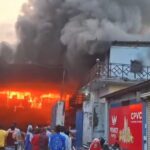 भूरारानी इलाके में पाइप गोदाम में लगी भीषण आग, लाखों का सामान जलकर हुआ खाक