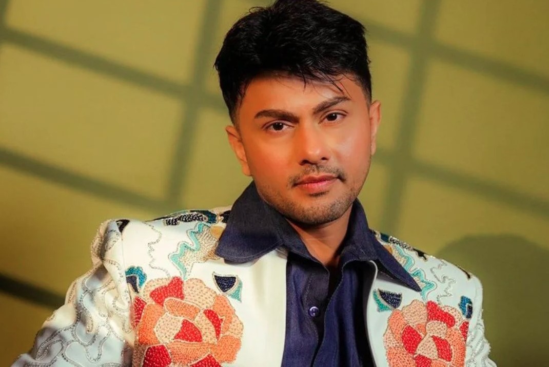 ‘बिग बॉस 19’ से बाहर हुए आवेज दरबार, फैंस ने जताई नाराजगी