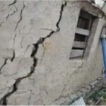 पूर्णा गांव में भू-धंसाव से हाहाकार, कई घरों में पड़ी दरारें