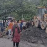 मूसलधार बारिश और भूस्खलन के बाद भी मसूरी में हालात काबू में, प्रशासन की त्वरित कार्रवाई रंग लाई