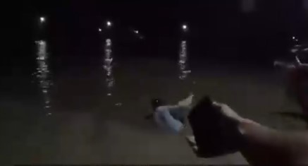 गणेश विसर्जन के दौरान गंगा में बहा युवक, तलाश जारी