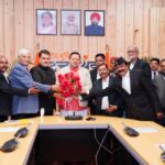 अधिवक्ताओं की मांगों पर सीएम धामी का आश्वासन