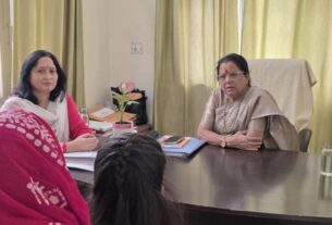 महिला आयोग अध्यक्ष कुसुम कण्डवाल ने सखी वन स्टॉप सेंटर का किया औचक निरीक्षण