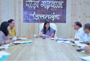 SIR एवं जनगणना कार्यों को लेकर जिलाधिकारी ने समयबद्ध और पारदर्शी क्रियान्वयन के दिए निर्देश